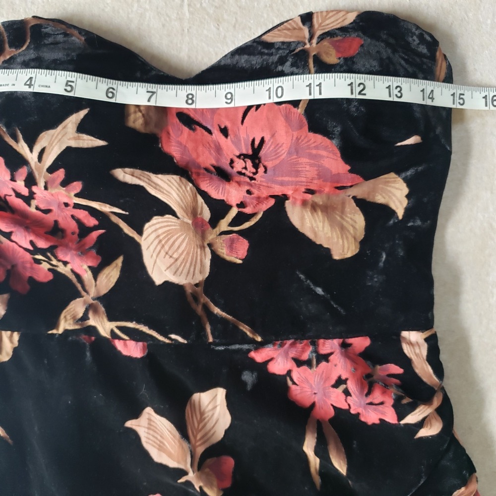 Lulus Velvet Burnout Strapless Gown Sz S Dress Floral Side Slit Formal Goth Vamp - Picture 8 of 16